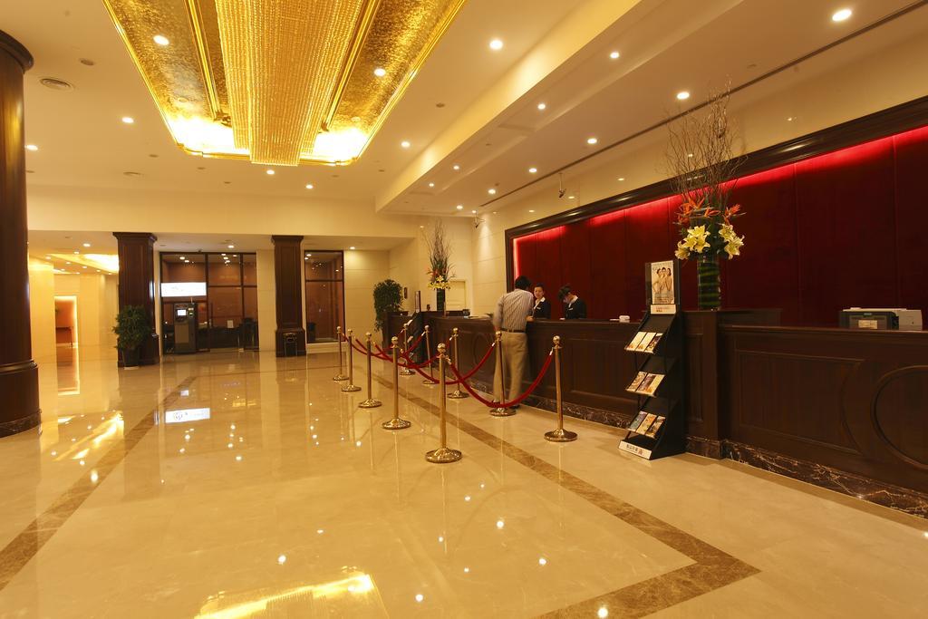 Eiffelton Hotel Xangai